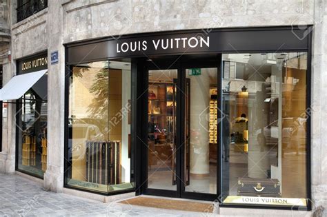 fotos de louis vuitton|louis vuitton valencia.